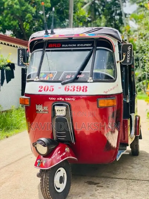 Bajaj 2strock 1996 Three Wheel (Used)