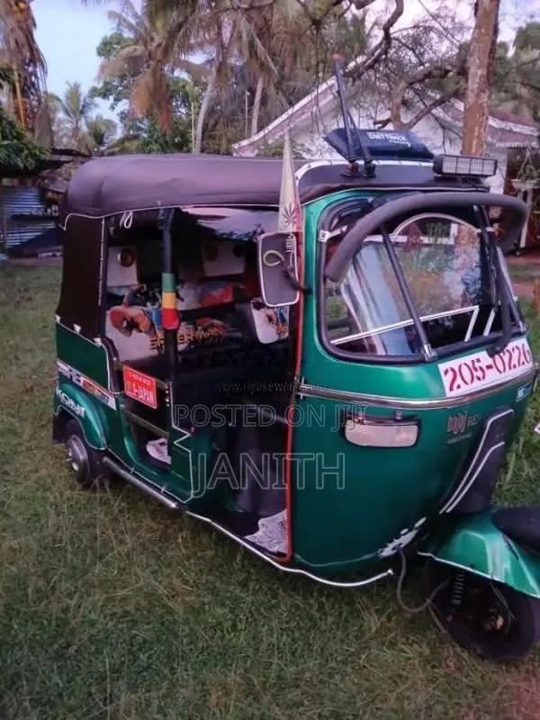 Bajaj 2 Stroke 1998 Three Wheel (Used)