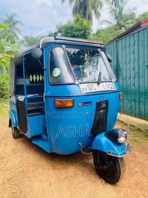Bajaj 2 Stroke 2005 Three Wheel (Used)