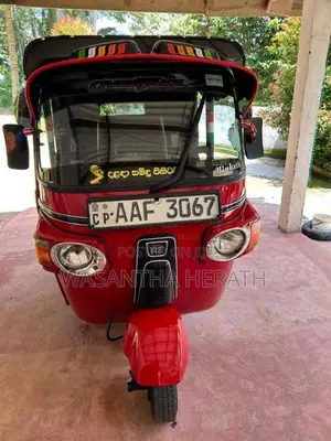 Bajaj RE 4 Stroke 2012 Three Wheel Unregistered (Recondition)