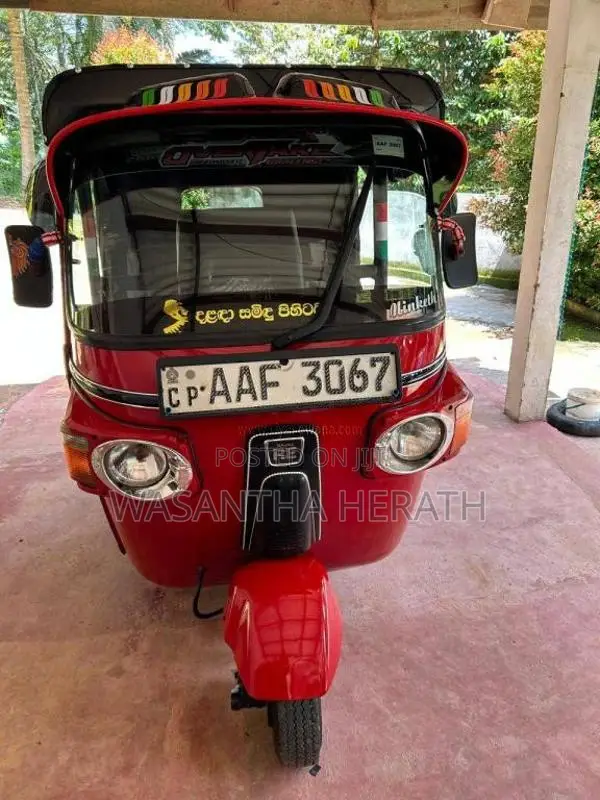 Bajaj RE 4 Stroke 2012 Three Wheel Unregistered (Recondition)