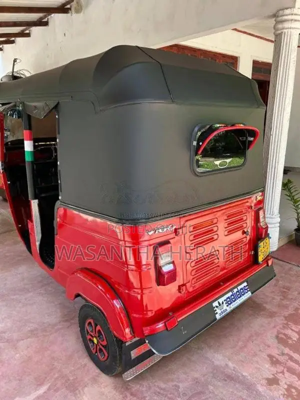 Bajaj RE 4 Stroke 2012 Three Wheel Unregistered (Recondition)