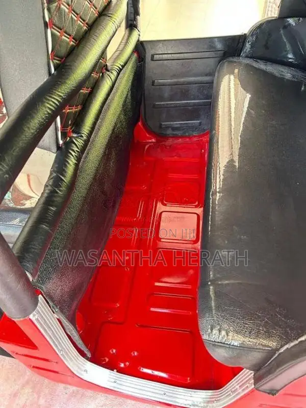 Bajaj RE 4 Stroke 2012 Three Wheel Unregistered (Recondition)