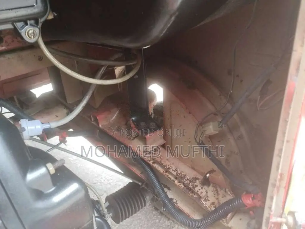 Bajaj 4 Stroke 2009 Three Wheel (Used)