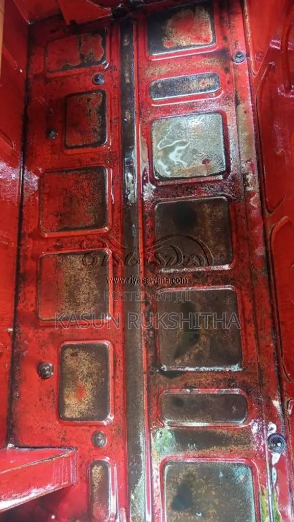 Bajaj RE 4 Stroke 2009 Three Wheel (Used)