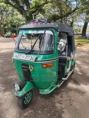 Bajaj RE 4 Stroke 2009 Three Wheel (Used)