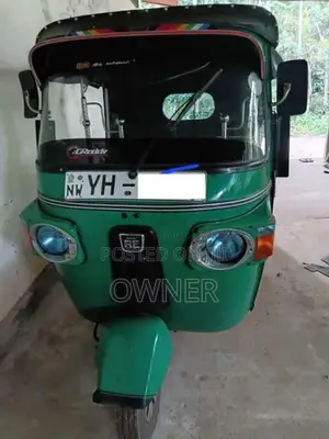 Bajaj RE 4 Stroke 2010 Three Wheel (Used)