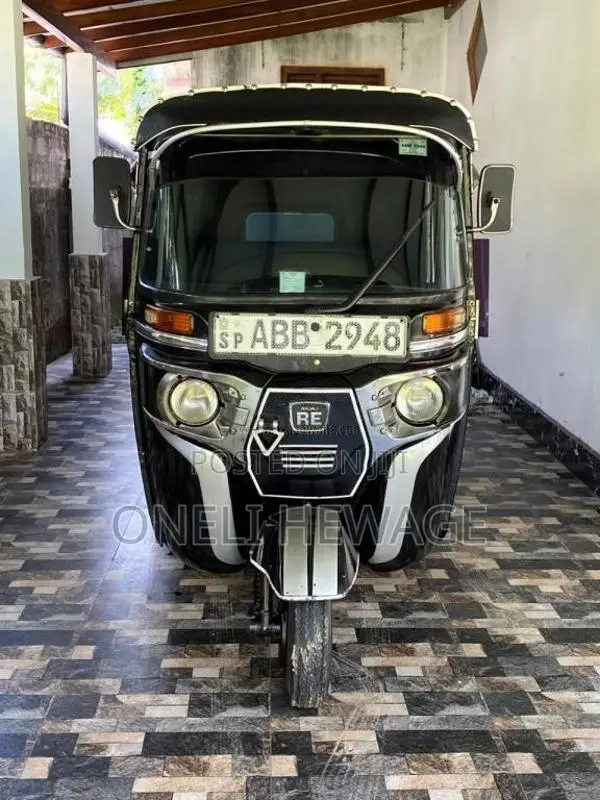 Bajaj Re 2015 Three Wheel Unregistered (Recondition)