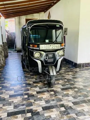 Bajaj Re 2015 Three Wheel Unregistered (Recondition)