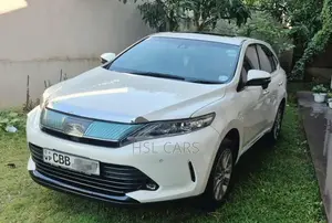 Toyota Harrier Premium 2017 SUV (Used)