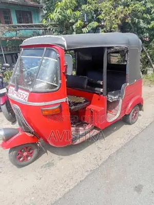 Bajaj RE 1999 Three Wheel (Used)