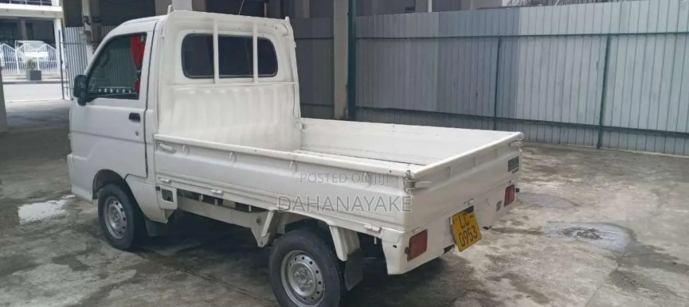 Daihatsu Hijet Nicle Shell 2003 Lorry (Used)