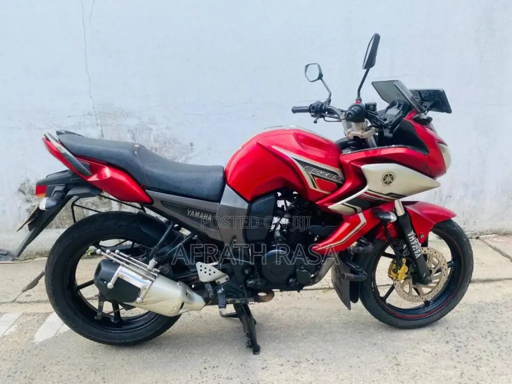 Yamaha Fazer 2014 Motorbike (Used)