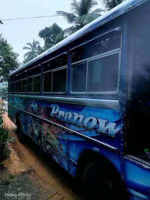 Ashok-Leyland Viking 2003 Bus (Used)