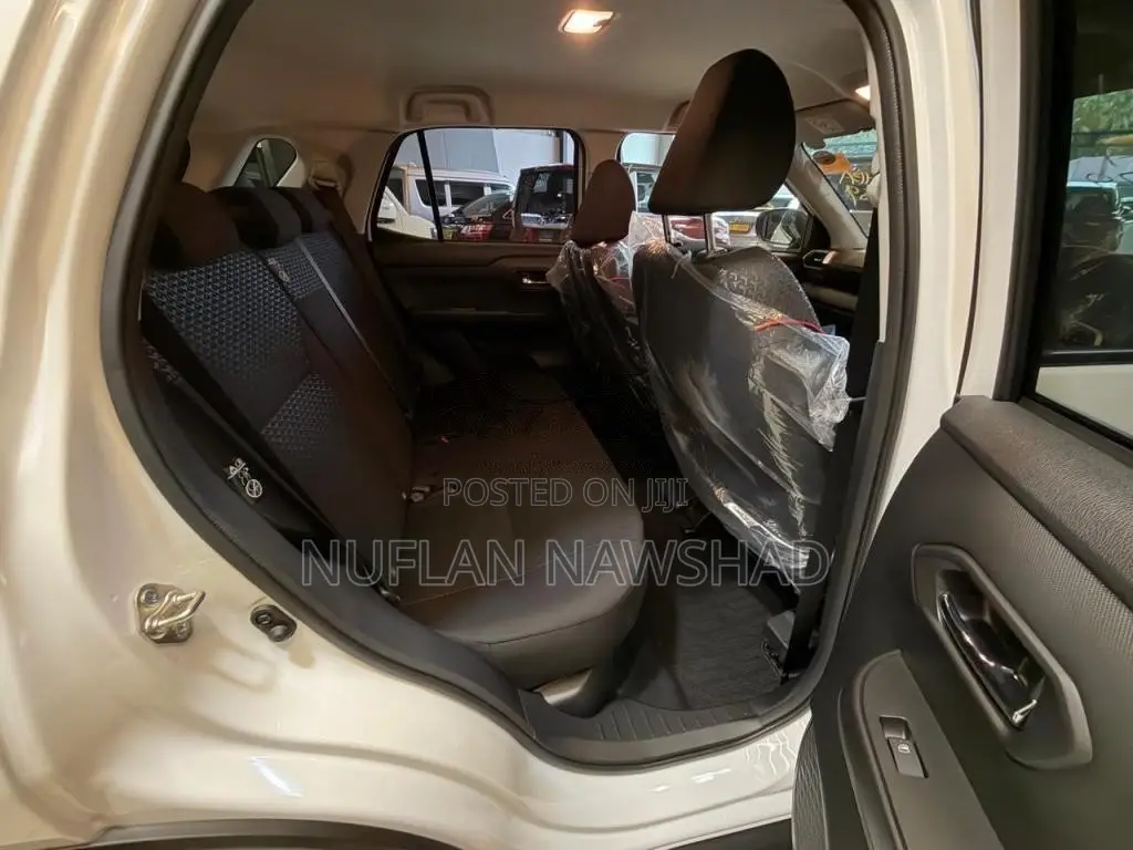 Toyota Raize Z 1200CC Hybrid 2026 SUV Brand New
