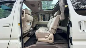 Toyota HIACE 2007 Van (Used)