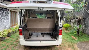 Toyota HIACE 2007 Van (Used)