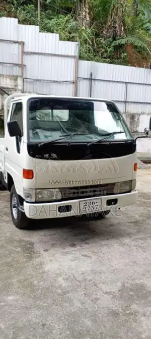 Toyota Dyna 1992 Lorry (Used)