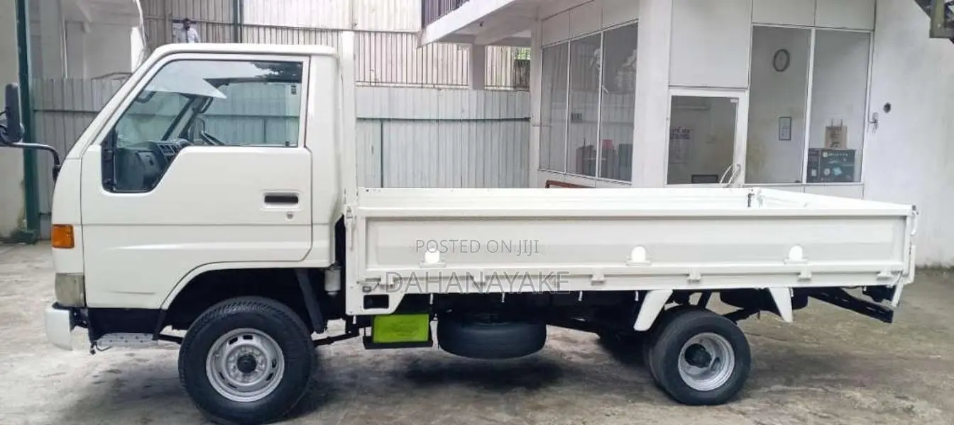 Toyota Dyna 1992 Lorry (Used)