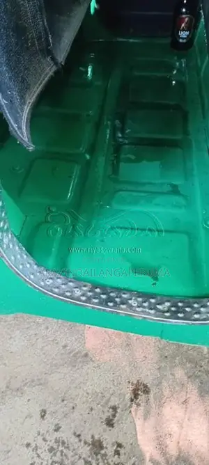 Bajaj 4 stroke 2009 Three Wheel (Used)