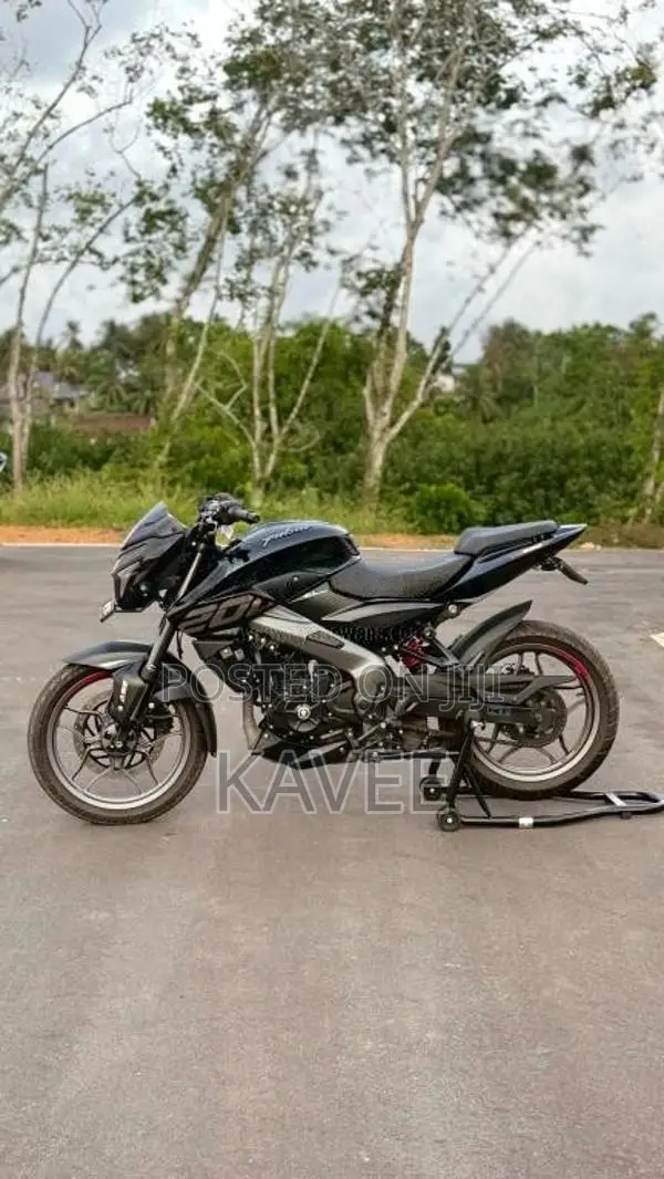 Bajaj Ns200 Bs7 2025 Motorbike (Used)