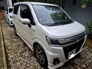 Suzuki Wagon R Custom Z 2025 Car (Used)