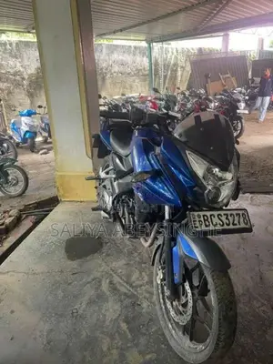 Bajaj PULSAR AS 150 2015 Motorbike (Used)