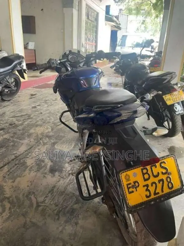 Bajaj PULSAR AS 150 2015 Motorbike (Used)