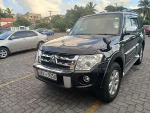 Mitsubishi Montero 2013 SUV (Used)