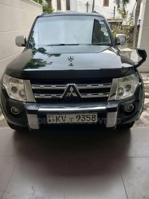 Mitsubishi Montero 2013 SUV (Used)