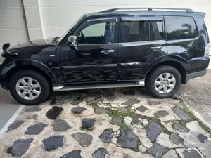 Mitsubishi Montero 2013 SUV (Used)