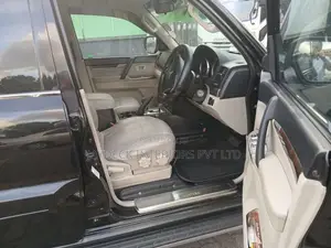 Mitsubishi Montero 2013 SUV (Used)