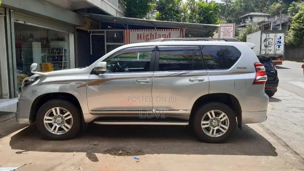 Toyota Prado Lc5 2013 SUV (Used)