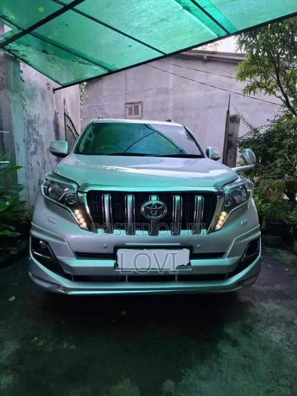 Toyota Prado Lc5 2013 SUV (Used)