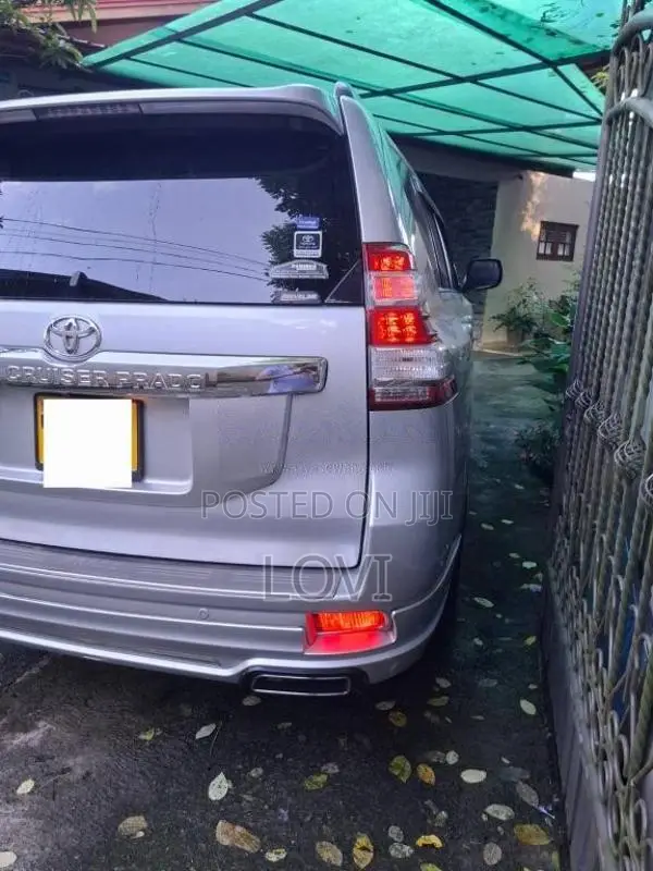 Toyota Prado Lc5 2013 SUV (Used)