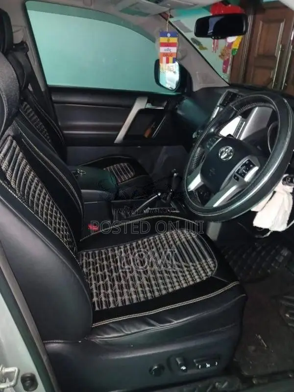 Toyota Prado Lc5 2013 SUV (Used)