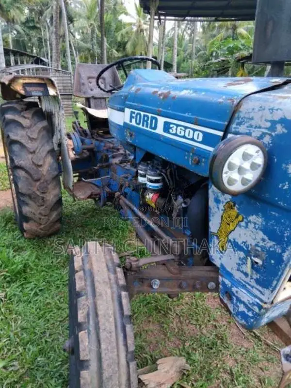 Ford 3600 1990 Tractor (Used)