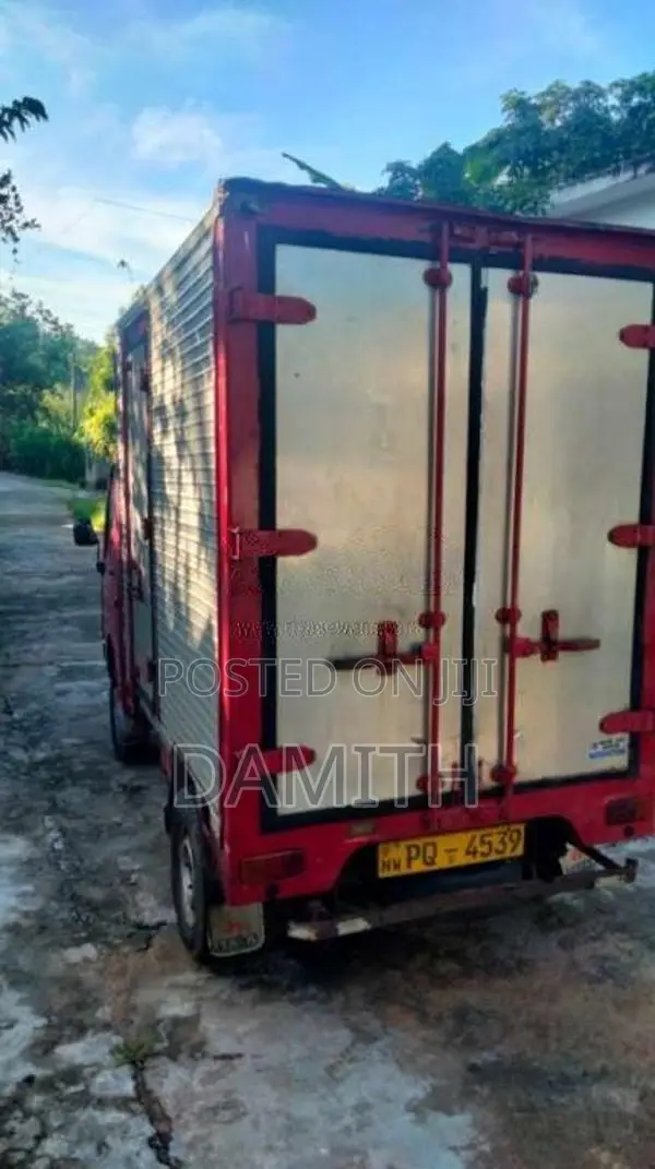 Tata Dimo Batta 2011 Lorry (Used)