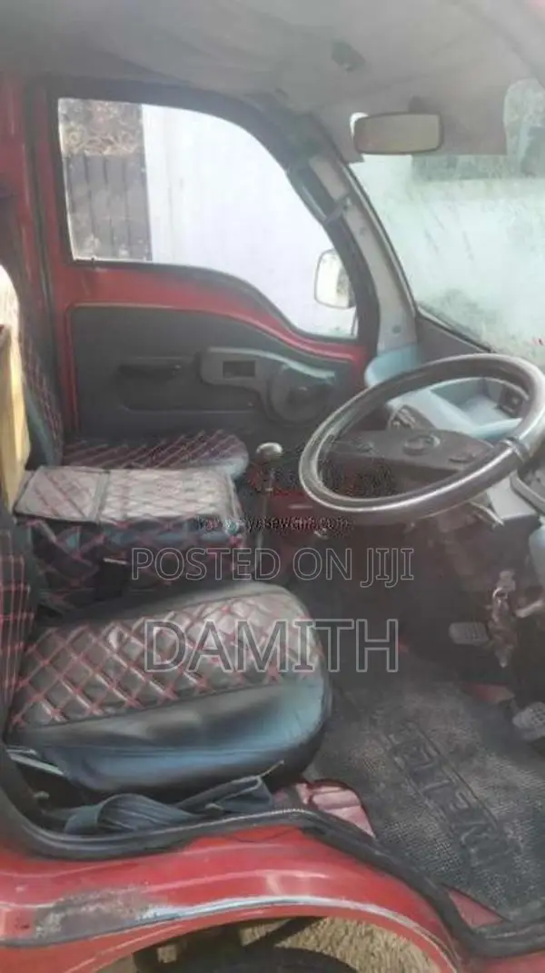 Tata Dimo Batta 2011 Lorry (Used)