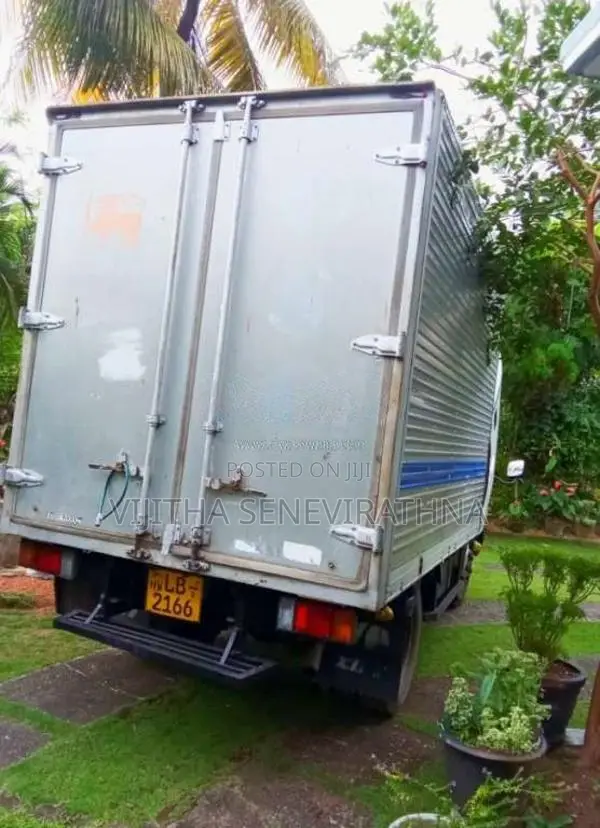 Toyota Dyna 2006 Lorry (Used)