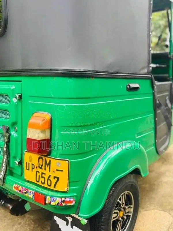 Bajaj 4 Stroke 2008 Three Wheel (Used)