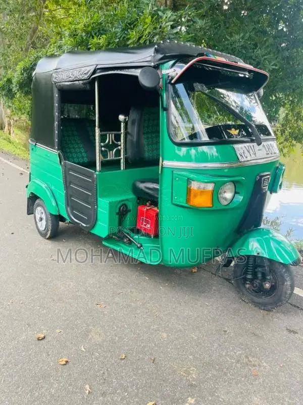 Bajaj 4 Stroke 2012 Three Wheel (Used)