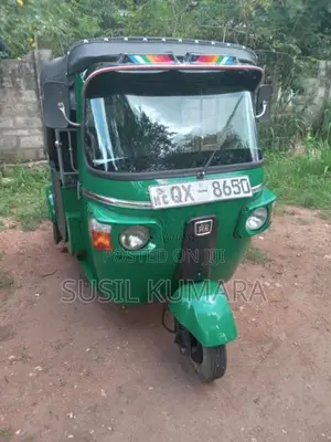 Bajaj 4 Stroke 2010 Three Wheel (Used)