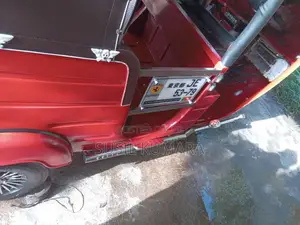 Bajaj 2 Stroke 2004 Three Wheel (Used)