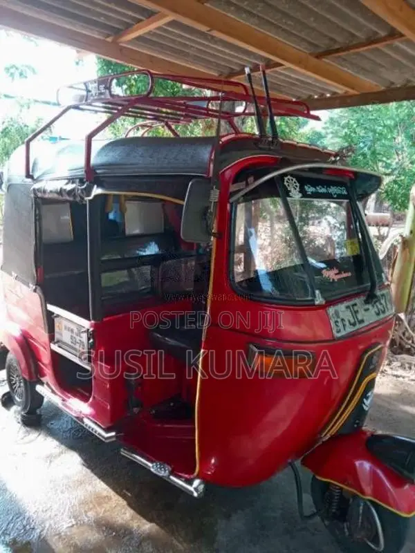 Bajaj 2 Stroke 2004 Three Wheel (Used)