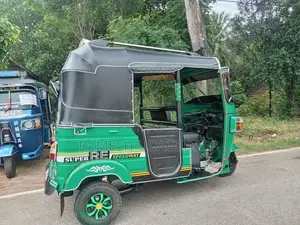 Bajaj RE 2010 Three Wheel (Used)
