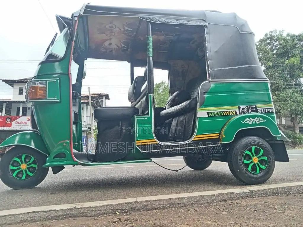 Bajaj RE 2010 Three Wheel (Used)