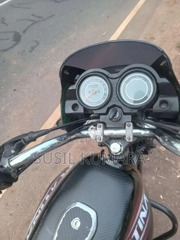 Bajaj Platina 2013 Motorbike (Used)