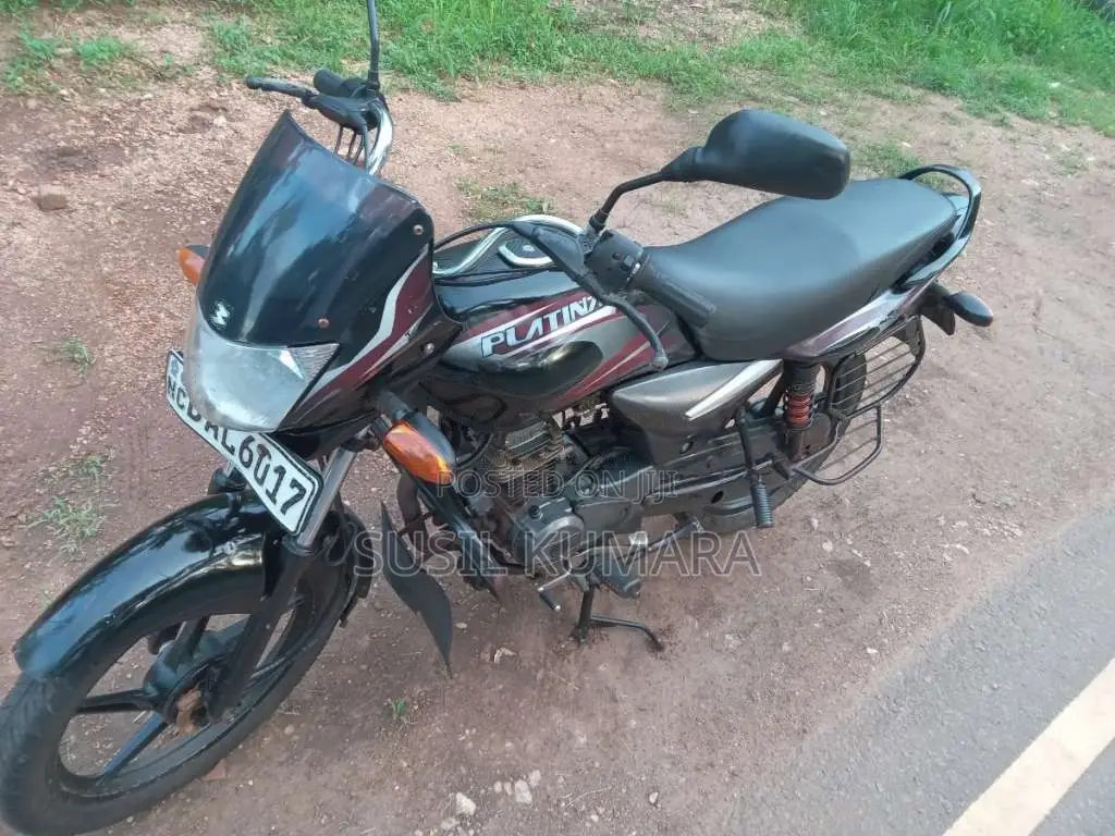 Bajaj Platina 2013 Motorbike (Used)