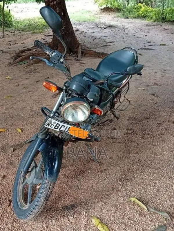 Bajaj Platina ES 2015 Motorbike (Used)